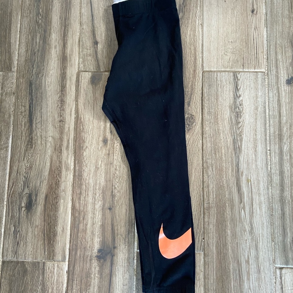Nike leggings